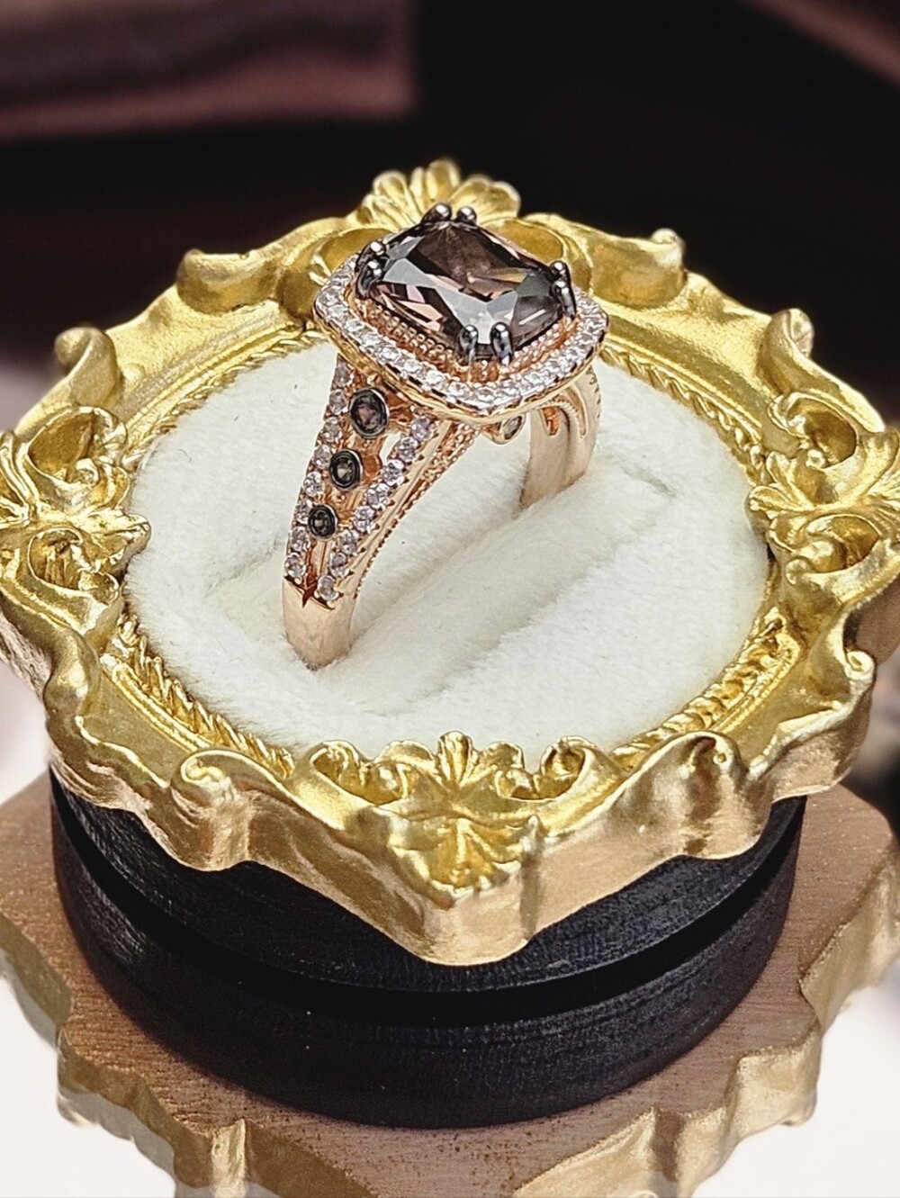Suzy Levian Ring Size 7 Rose Gold Two Tone Chocolate Brown & White CZ Formal